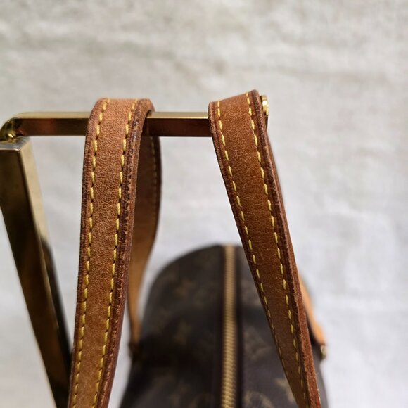 Louis Vuitton Monogram Papillon 26 - Picture 5 of 13